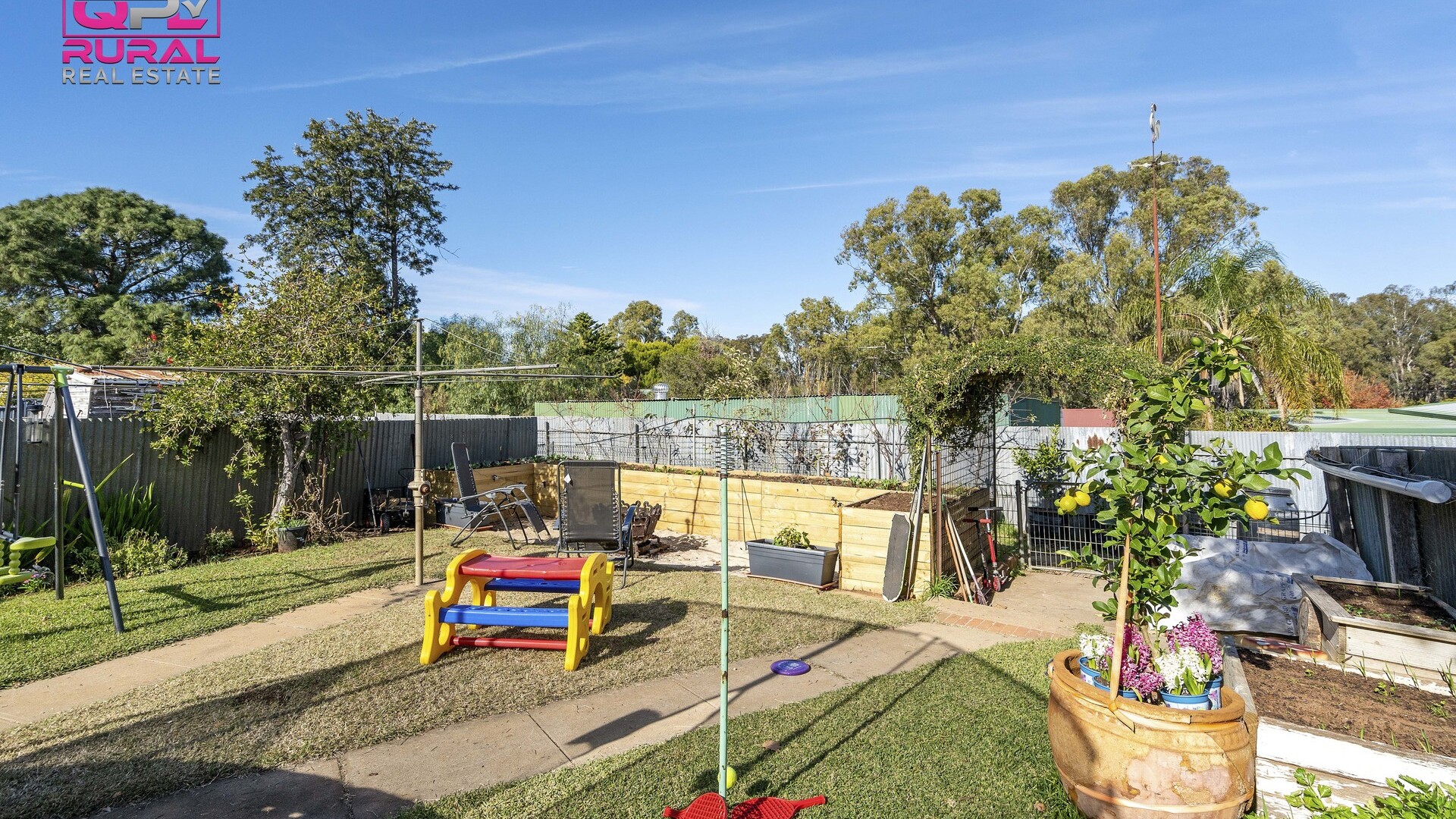 90-96 Larmer Street, Narrandera NSW 2700 - photo 21
