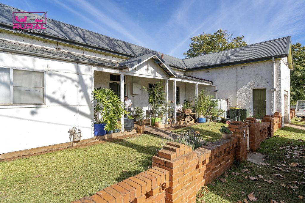 90-96 Larmer Street, Narrandera NSW 2700 - photo 5
