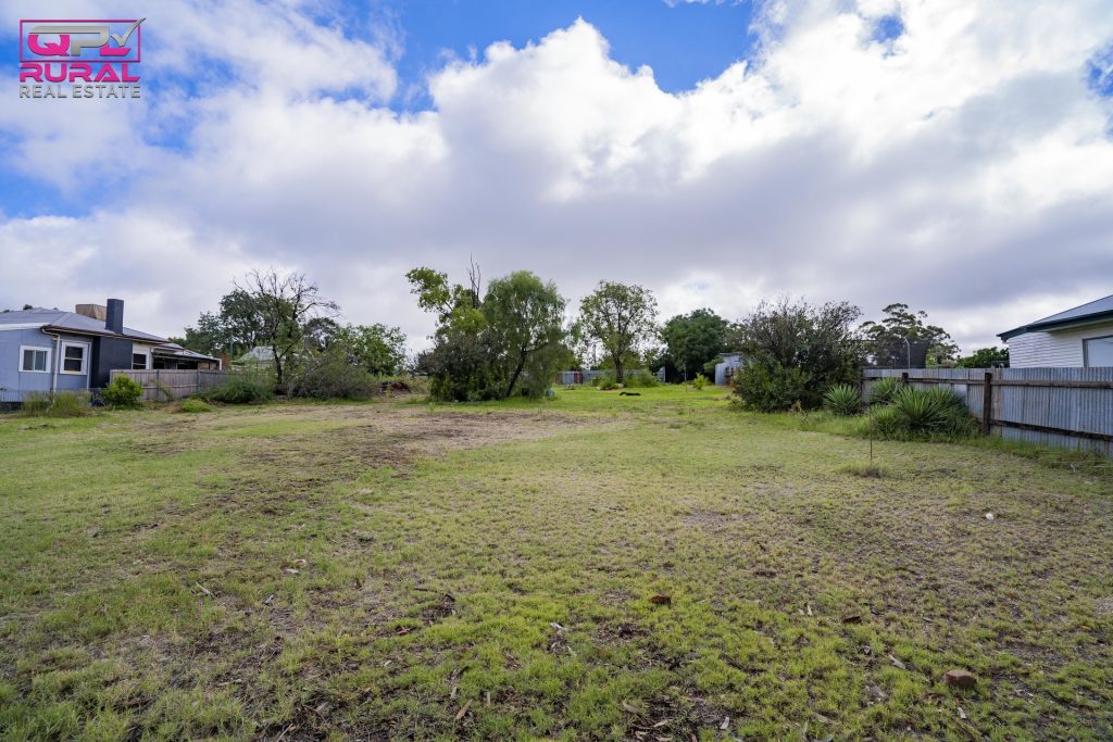 19-21 Frank Street, Narrandera NSW 2700 - photo 5