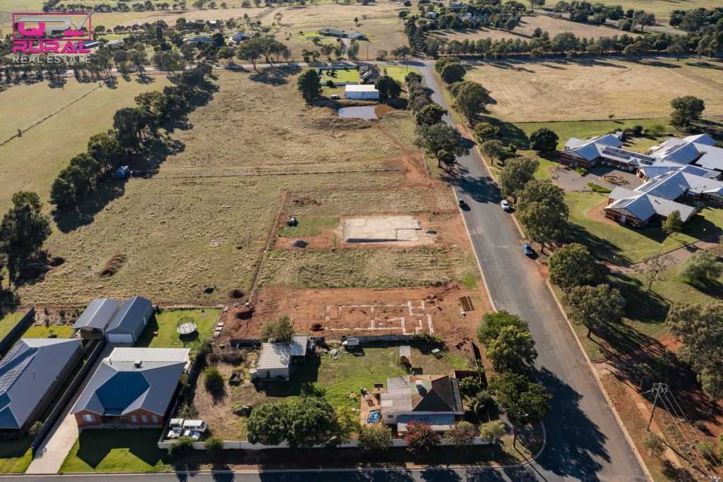 191 Kitchener Road, Temora NSW 2666 - photo 4