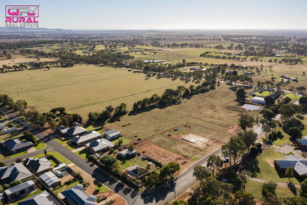 191 Kitchener Road, Temora NSW 2666 - photo 5