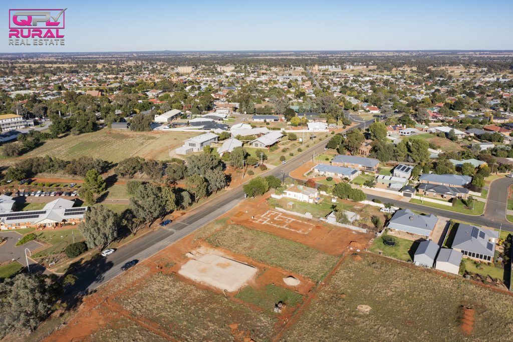 191 Kitchener Road, Temora NSW 2666 - photo 8