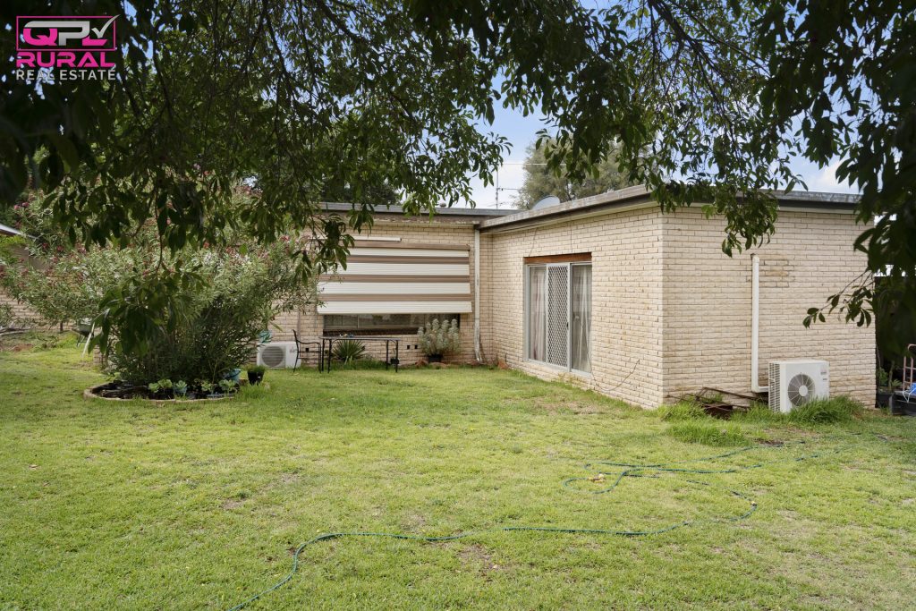 11 Shady Street, Narrandera NSW 2700 - photo 15
