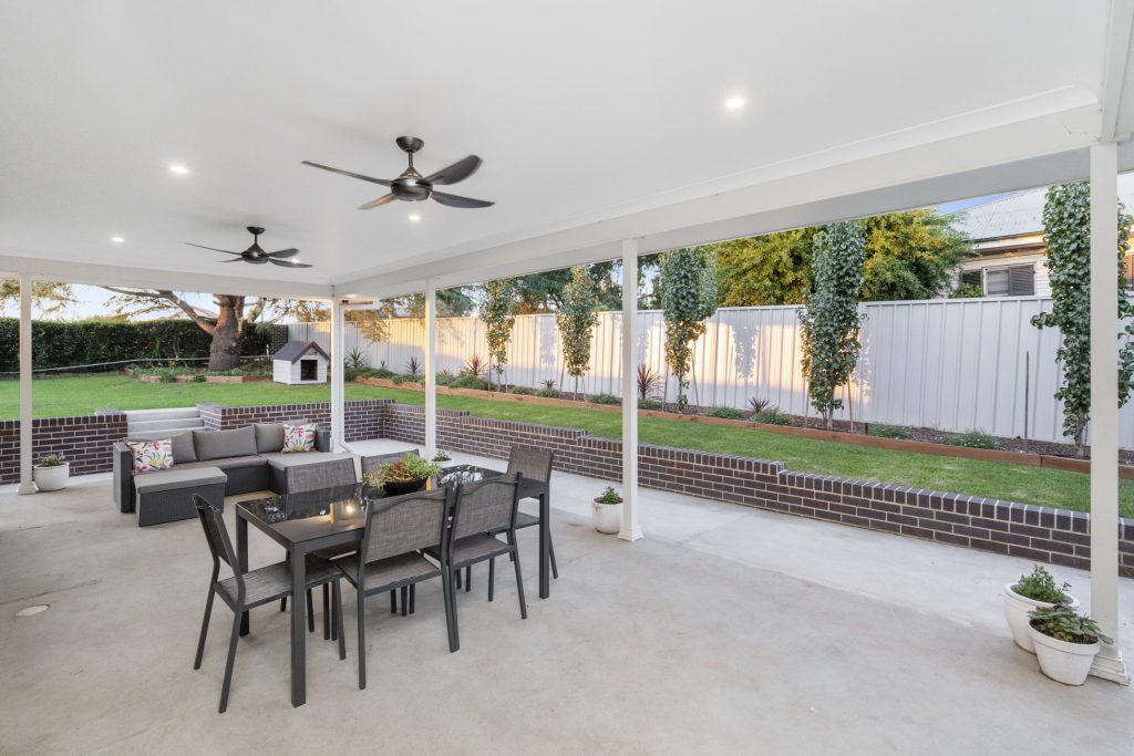 101 Gloucester Street, Temora NSW 2666 - photo 17