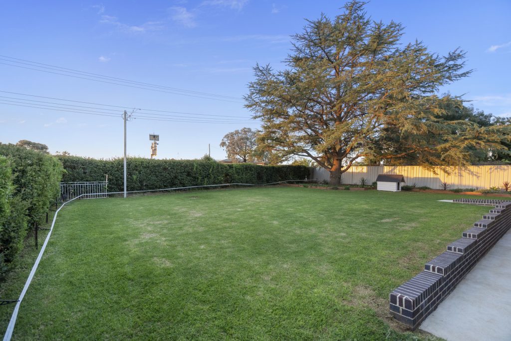101 Gloucester Street, Temora NSW 2666 - photo 19