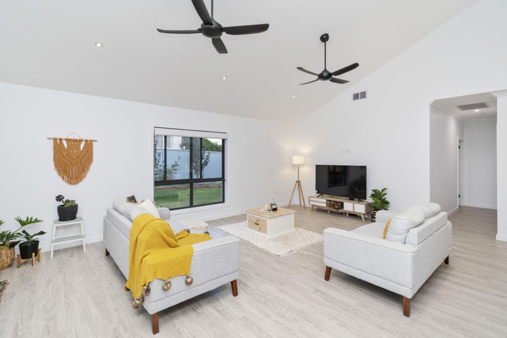 101 Gloucester Street, Temora NSW 2666 - photo 4