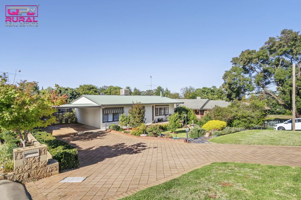 178 Loftus Street, Temora NSW 2666 - photo 25