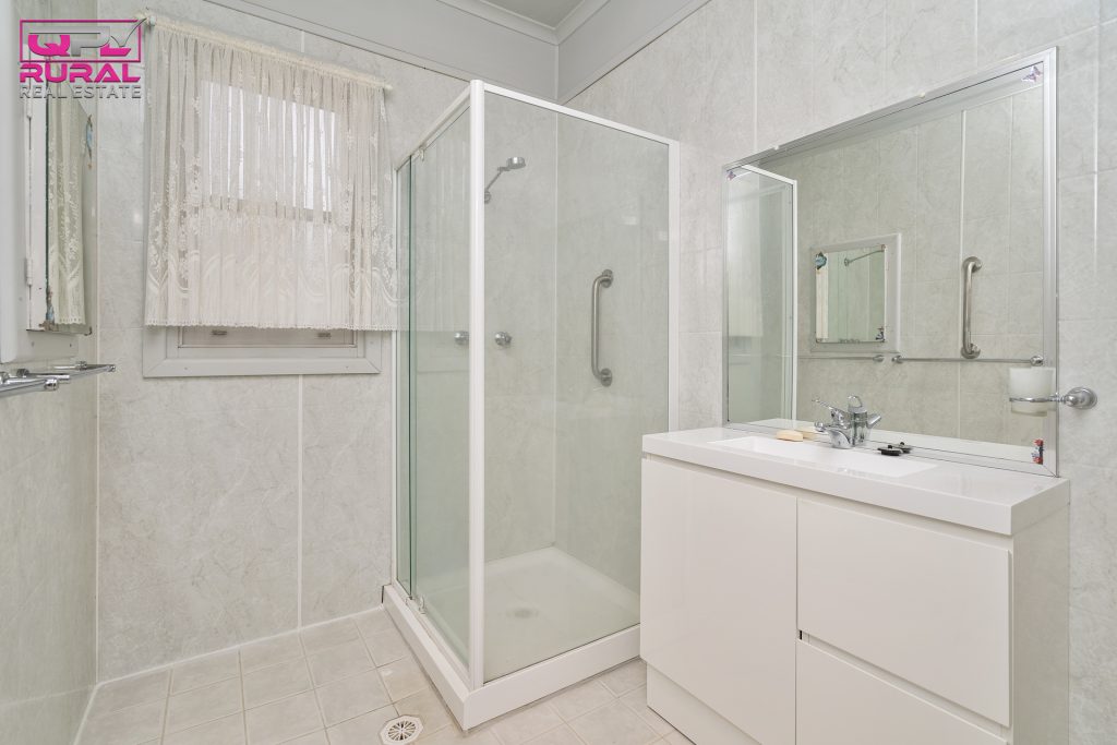 43 Robertson Street, Barmedman NSW 2668 - photo 9