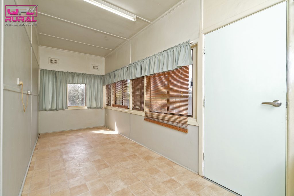 43 Robertson Street, Barmedman NSW 2668 - photo 10