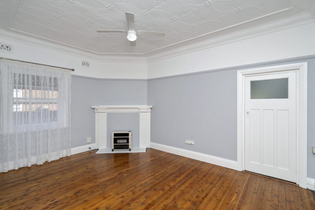 79 Parkes Street, Temora NSW 2666 - photo 5