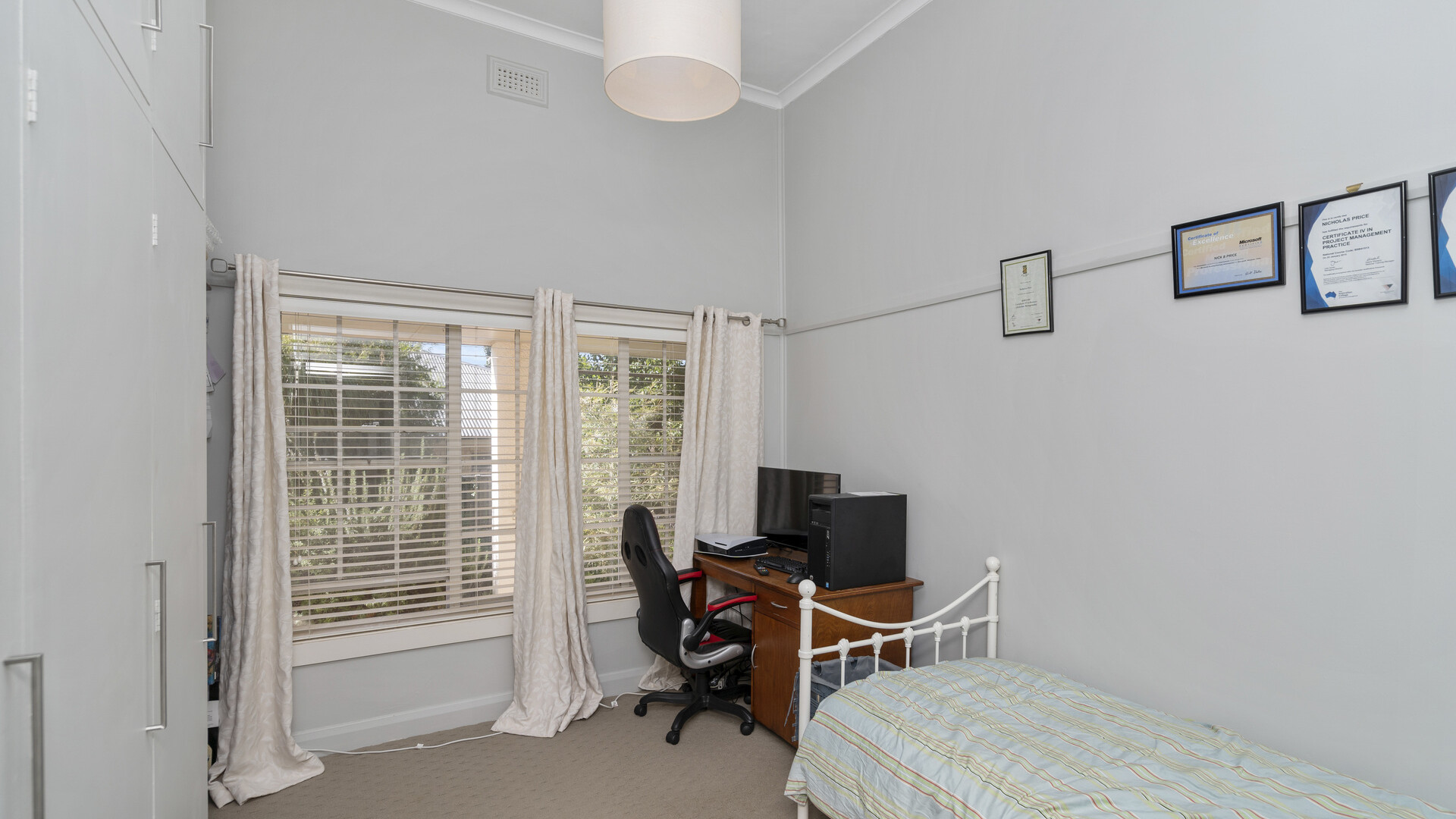 22 Jellinbah Street, Narrandera NSW 2700 - photo 11