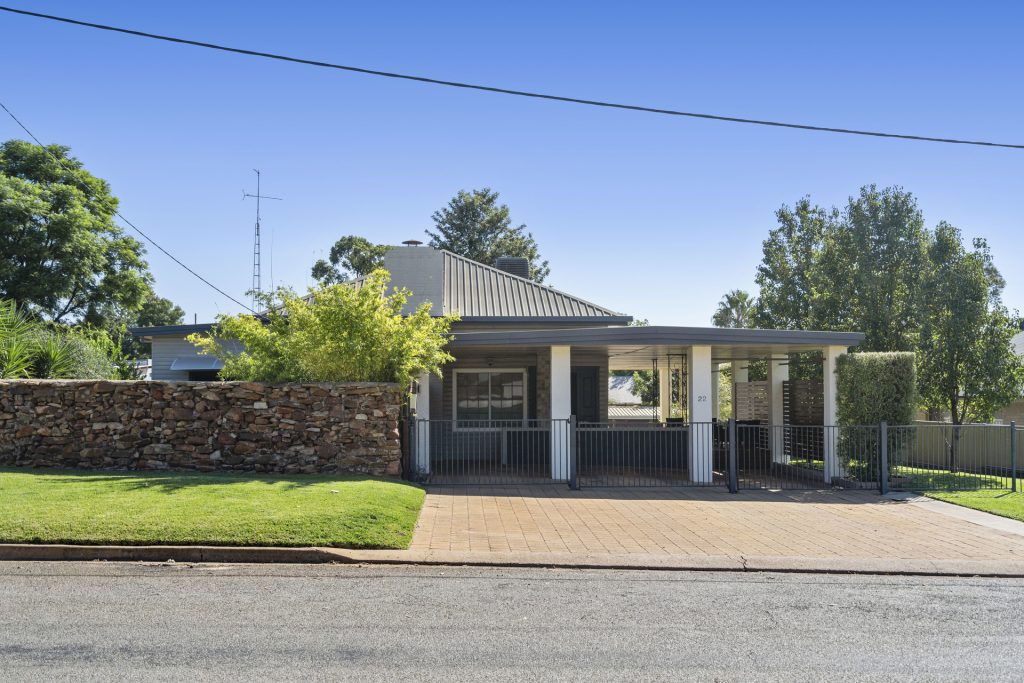 22 Jellinbah Street, Narrandera NSW 2700 - McGrath Riverina