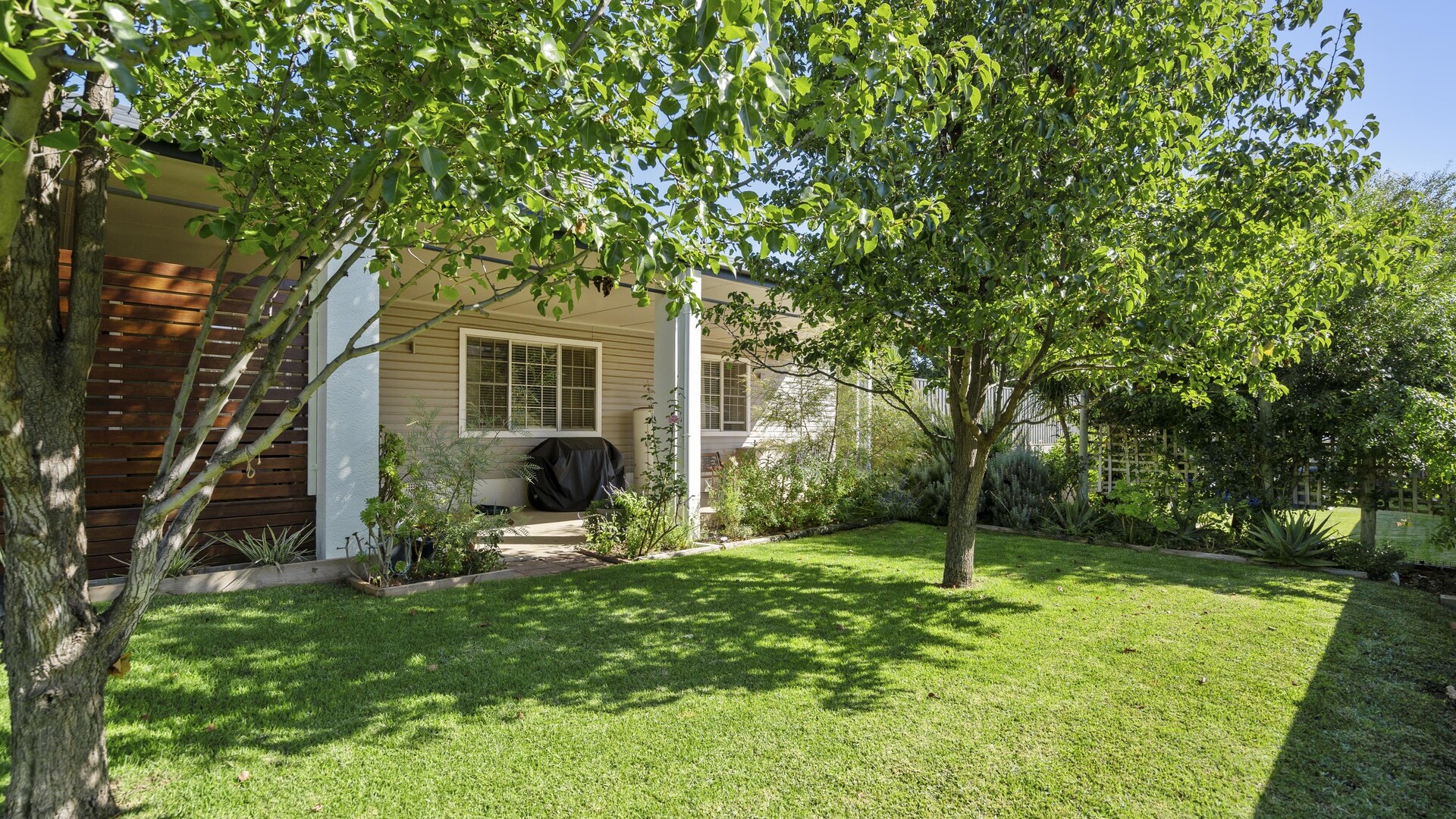 22 Jellinbah Street, Narrandera NSW 2700 - photo 14