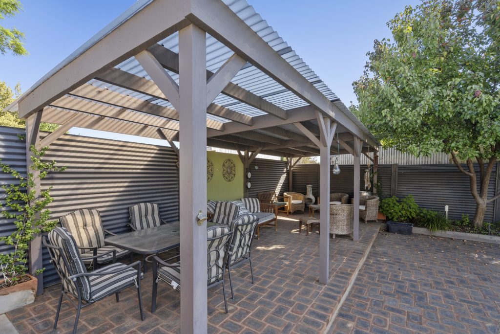 22 Jellinbah Street, Narrandera NSW 2700 - photo 17