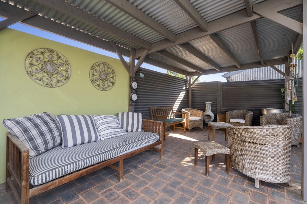 22 Jellinbah Street, Narrandera NSW 2700 - photo 18