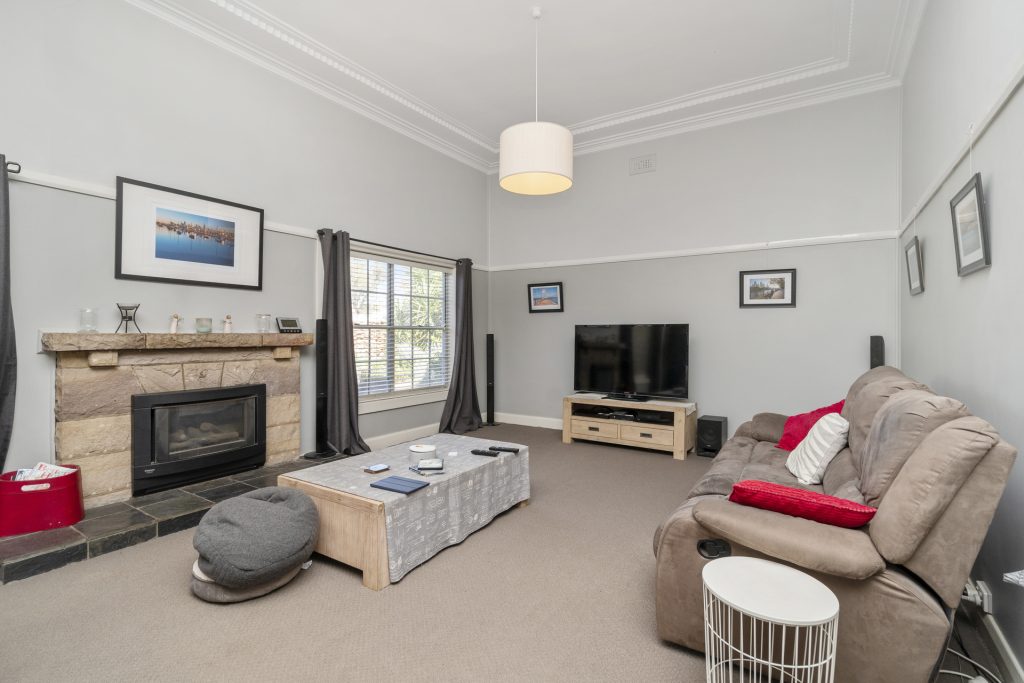 22 Jellinbah Street, Narrandera NSW 2700 - photo 8