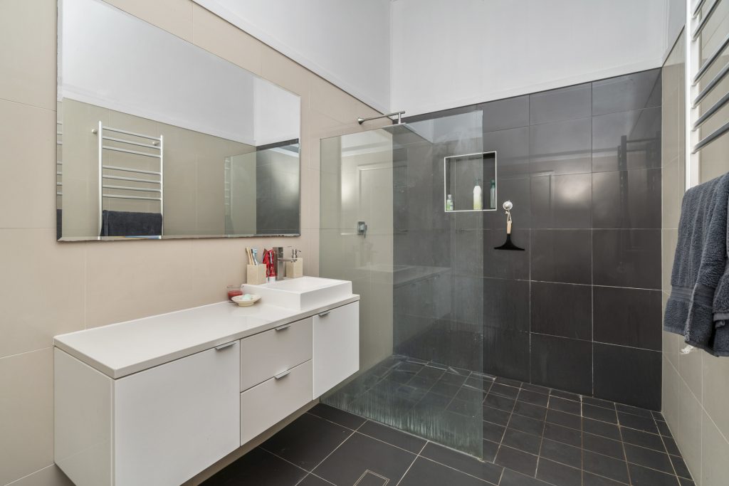 22 Jellinbah Street, Narrandera NSW 2700 - photo 10