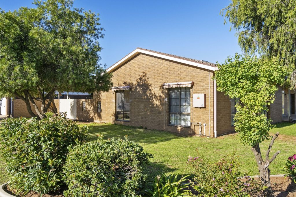 1 Karri Road, Leeton NSW 2705 - photo 2