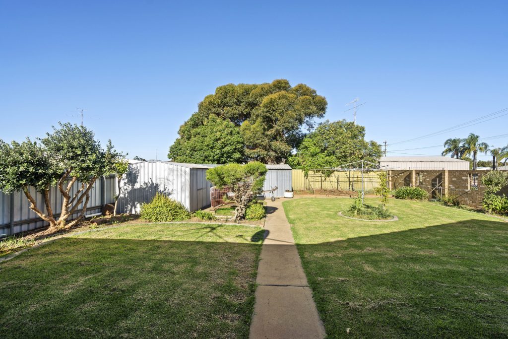 1 Karri Road, Leeton NSW 2705 - photo 13