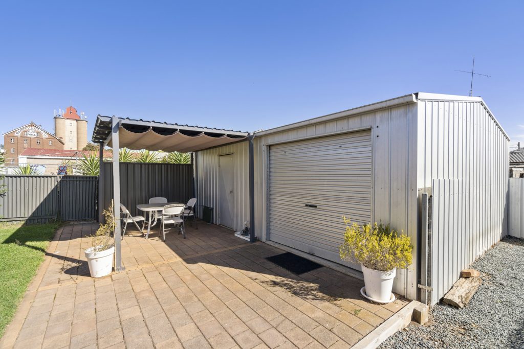 67 Polaris Street, Temora NSW 2666 - photo 13