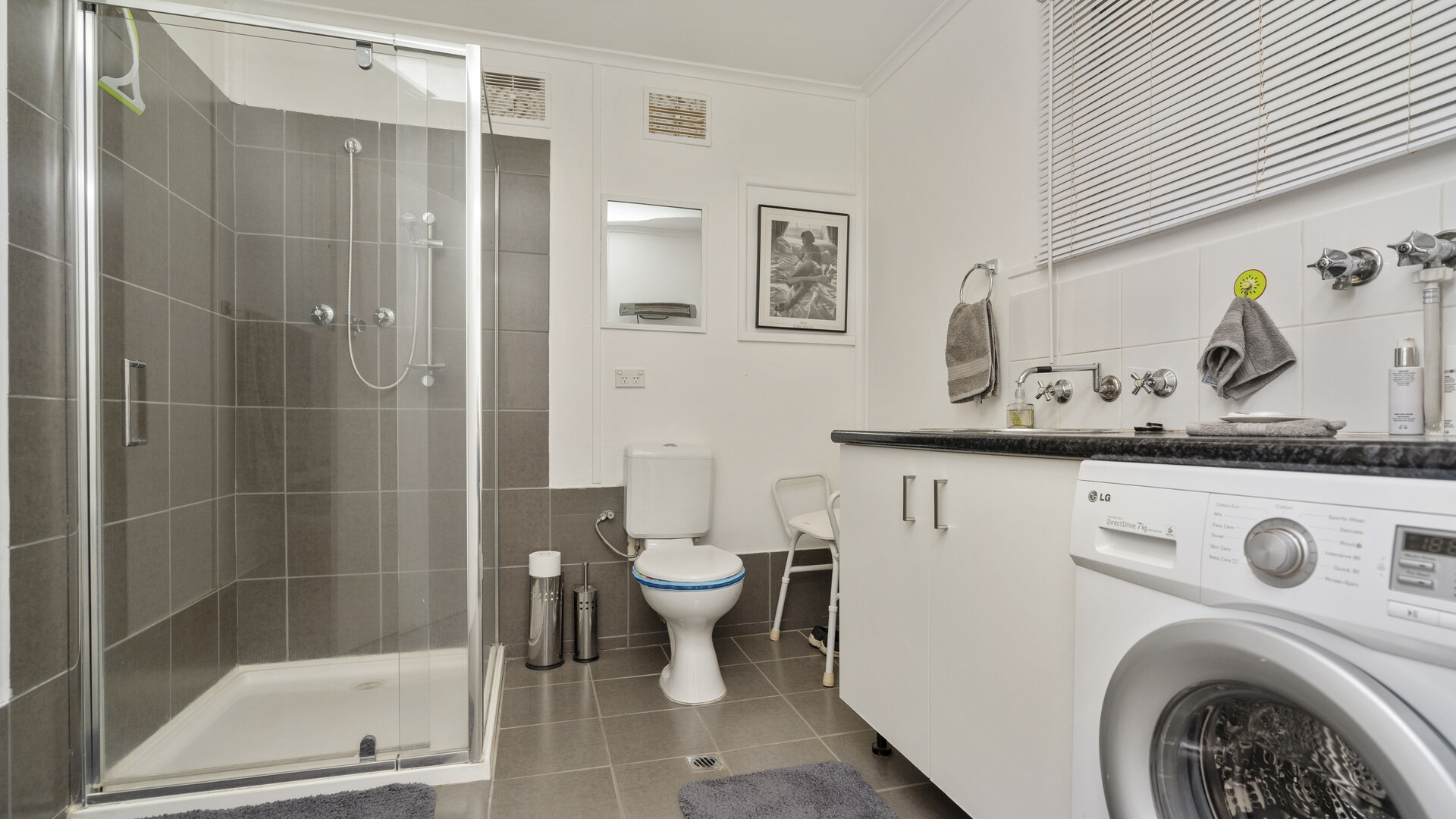 67 Polaris Street, Temora NSW 2666 - photo 9
