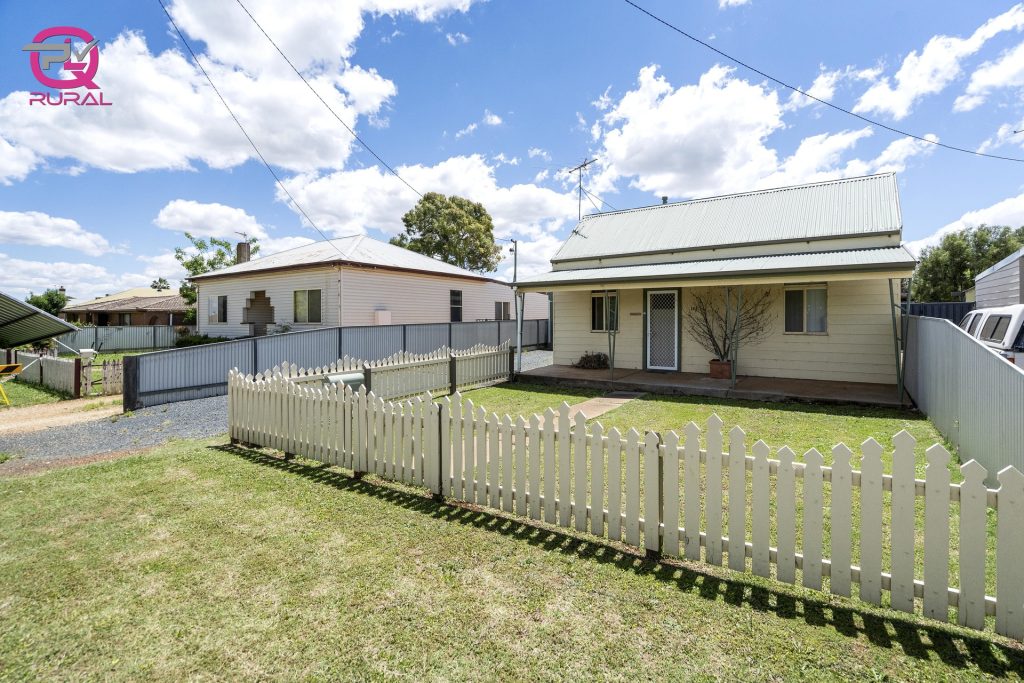 161 Britannia Street, Temora NSW 2666 - photo 11