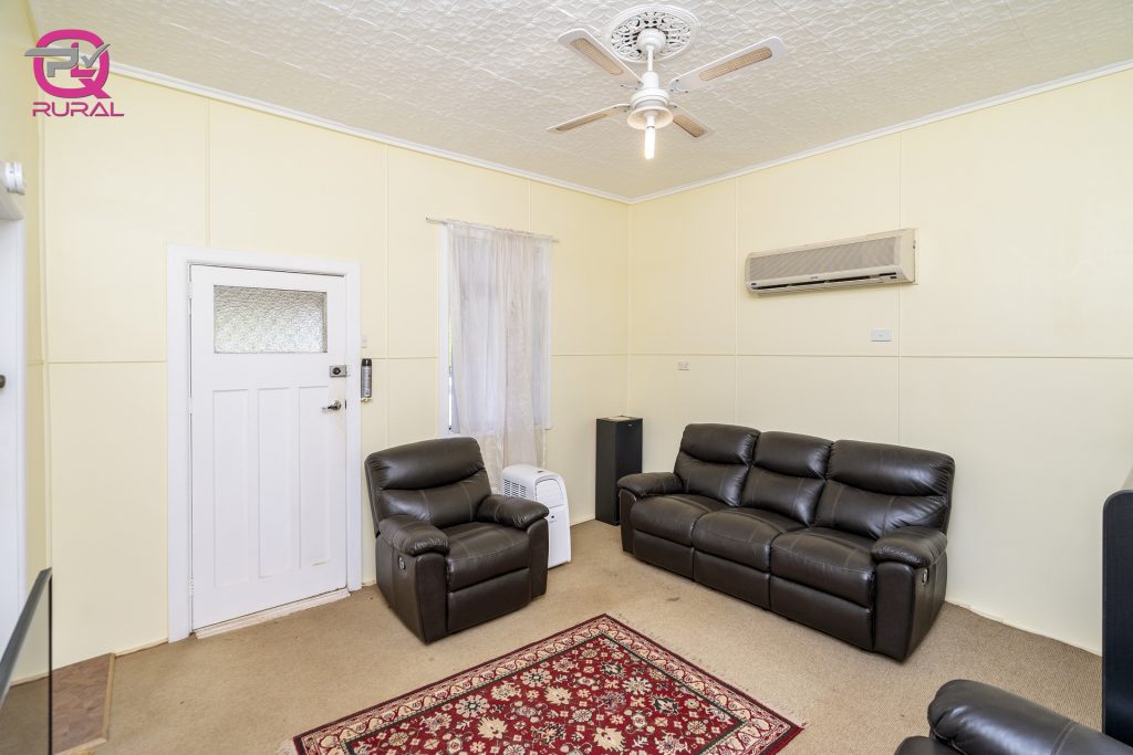 161 Britannia Street, Temora NSW 2666 - photo 6