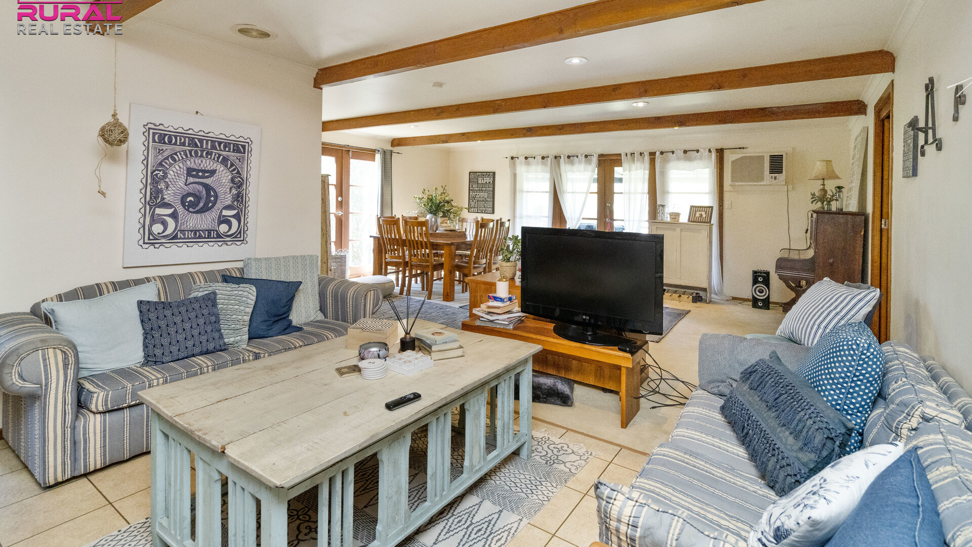 14 Chantilly Street, Narrandera NSW 2700 - photo 2