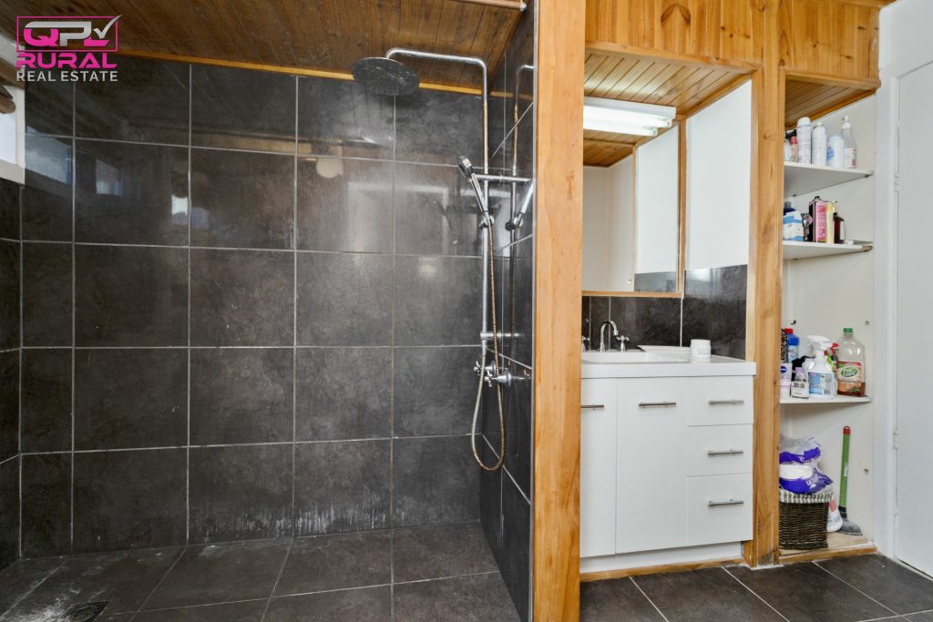 14 Chantilly Street, Narrandera NSW 2700 - photo 12