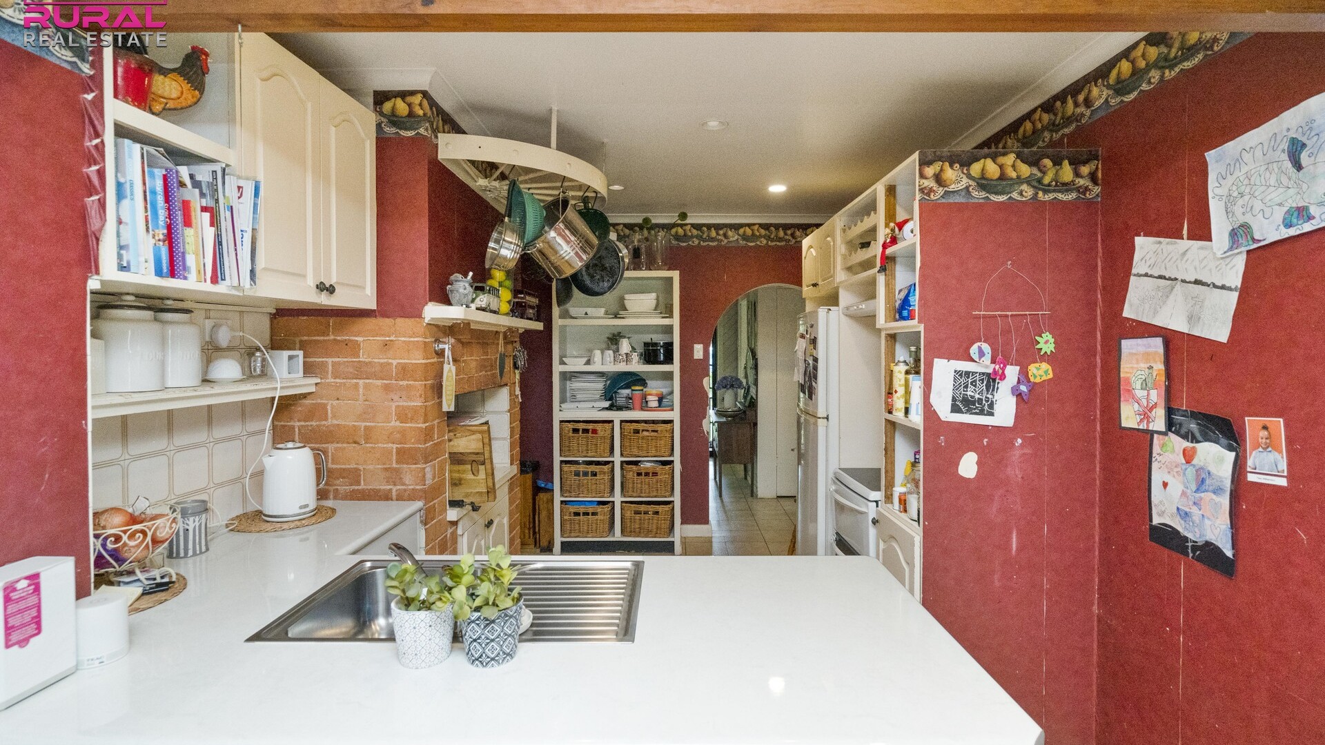 14 Chantilly Street, Narrandera NSW 2700 - photo 3