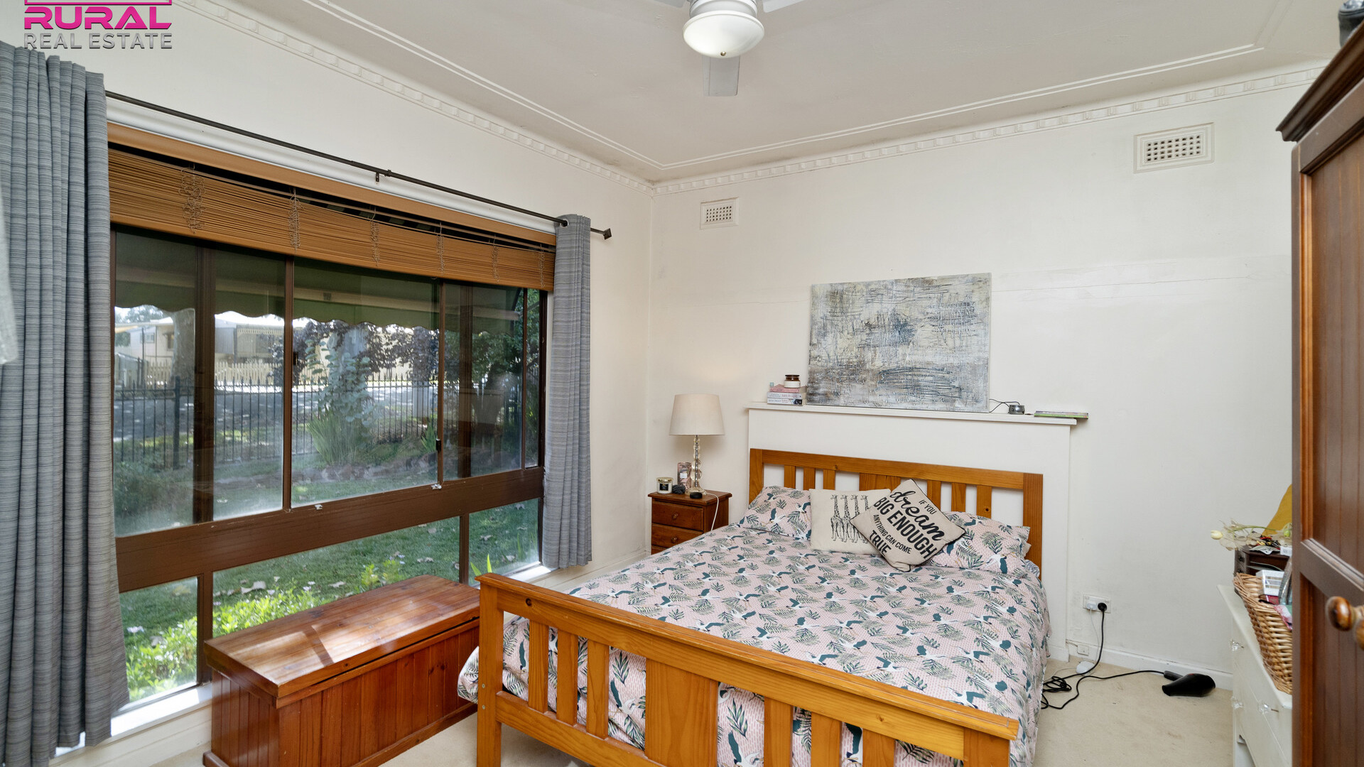 14 Chantilly Street, Narrandera NSW 2700 - photo 7