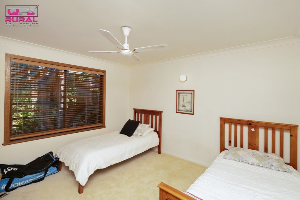 14 Chantilly Street, Narrandera NSW 2700 - photo 10