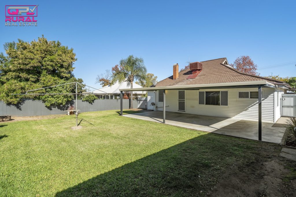 9 Jonsen Street, Narrandera NSW 2700 - photo 14