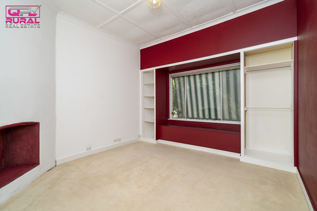 9 Jonsen Street, Narrandera NSW 2700 - photo 9