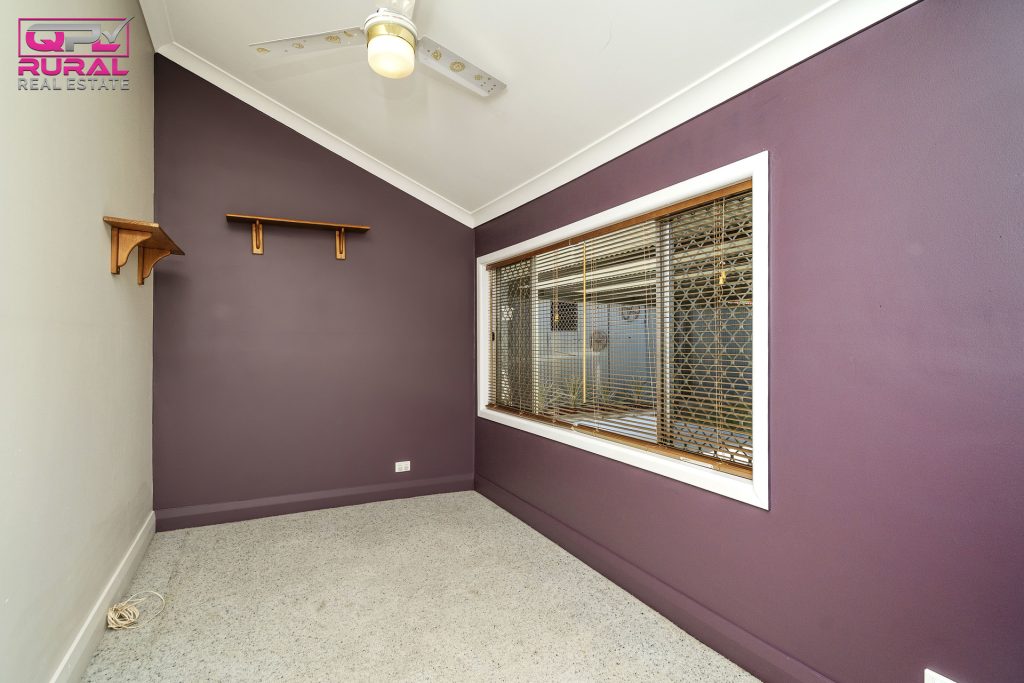9 Jonsen Street, Narrandera NSW 2700 - photo 10