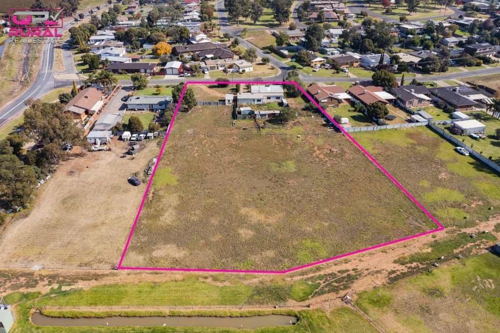 22-24 Pendula Street, Leeton NSW 2705 - McGrath Riverina