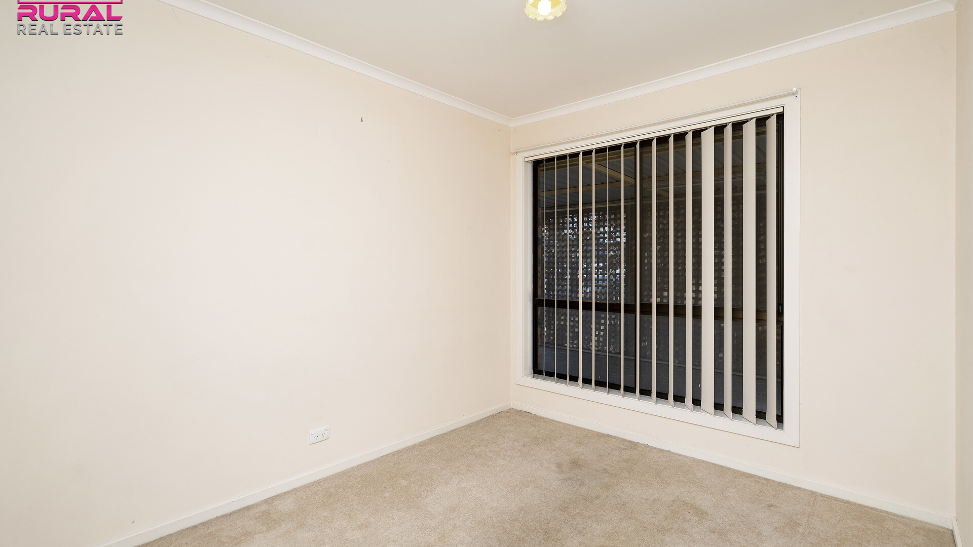 1/188 Deboos Street, Temora NSW 2666 - photo 9