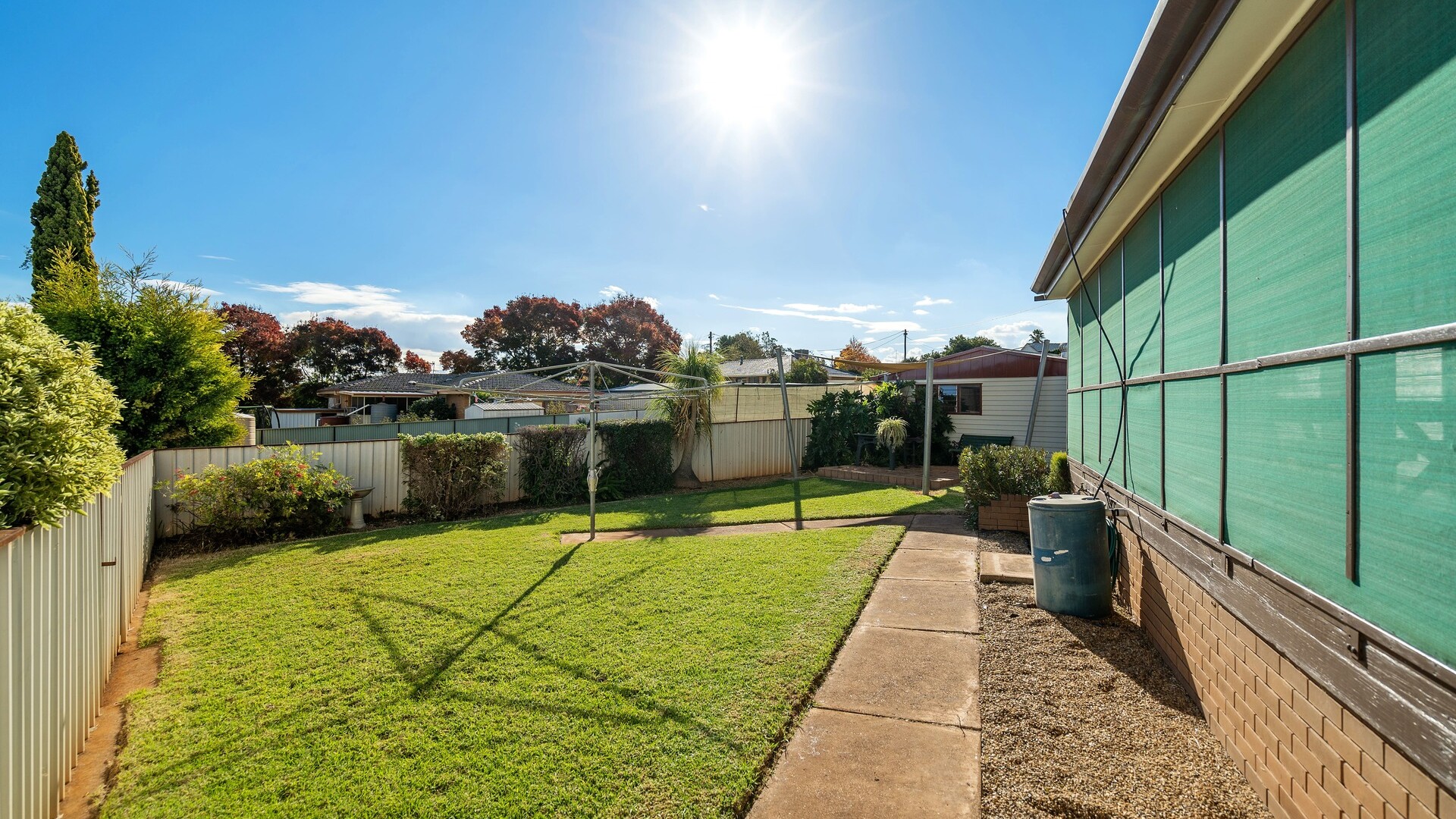 70 Holbrook Street, Temora NSW 2666 - photo 16