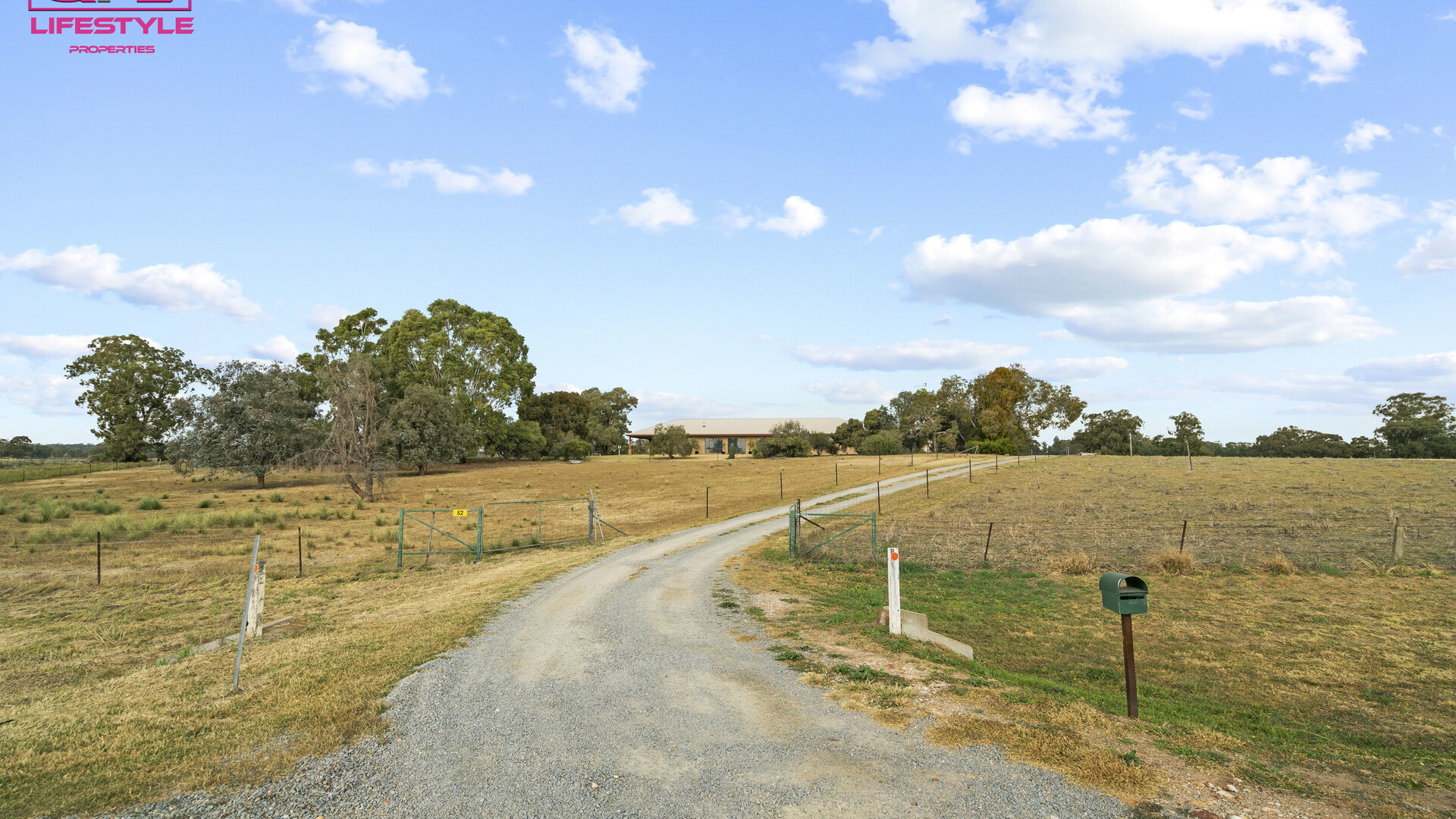 52 Paynters Siding Road, Narrandera NSW 2700 - photo 2