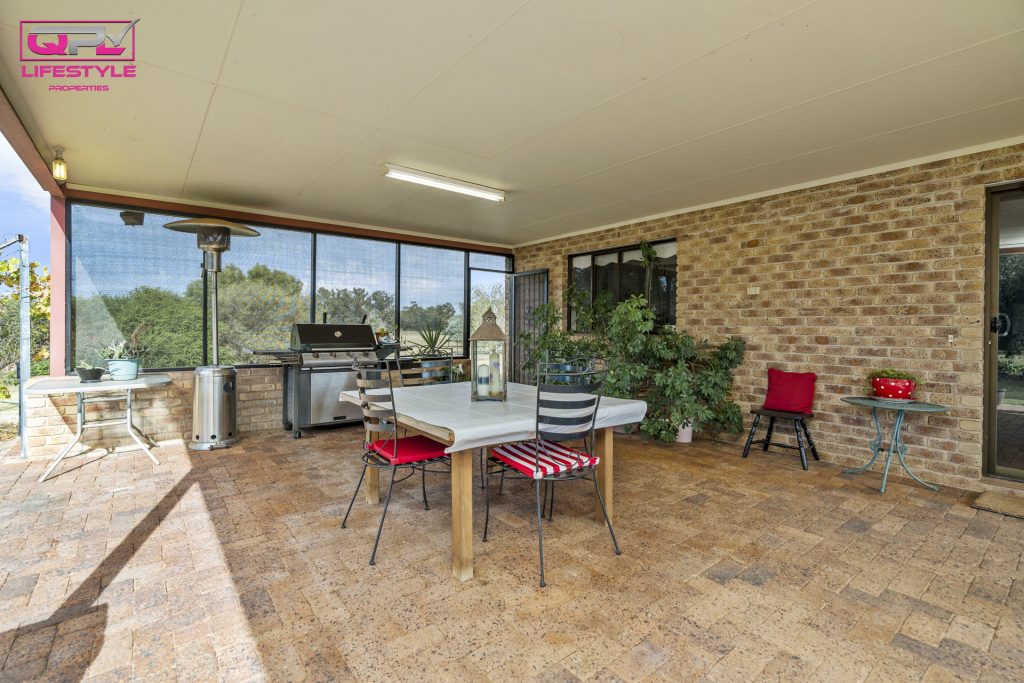 52 Paynters Siding Road, Narrandera NSW 2700 - photo 16