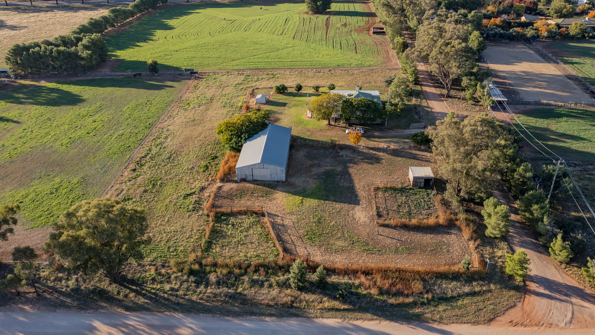 28 McGregor Street, Temora NSW 2666 - photo 13