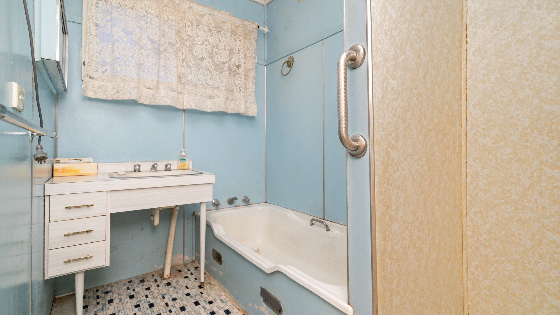 28 McGregor Street, Temora NSW 2666 - photo 5