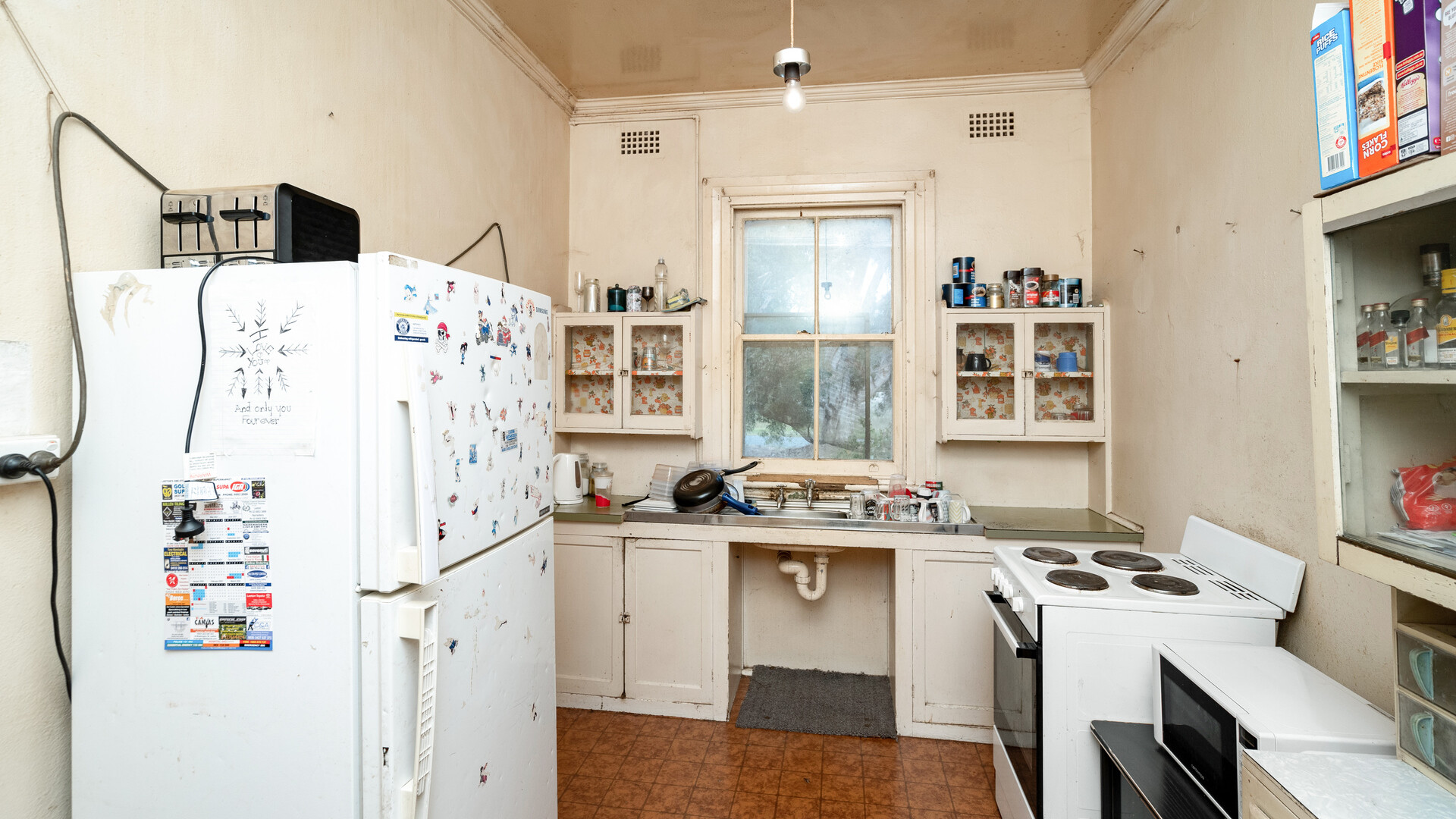 106-108 Larmer Street, Narrandera NSW 2700 - photo 5