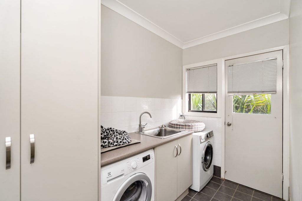 2/100 Adams Street, Narrandera NSW 2700 - photo 11