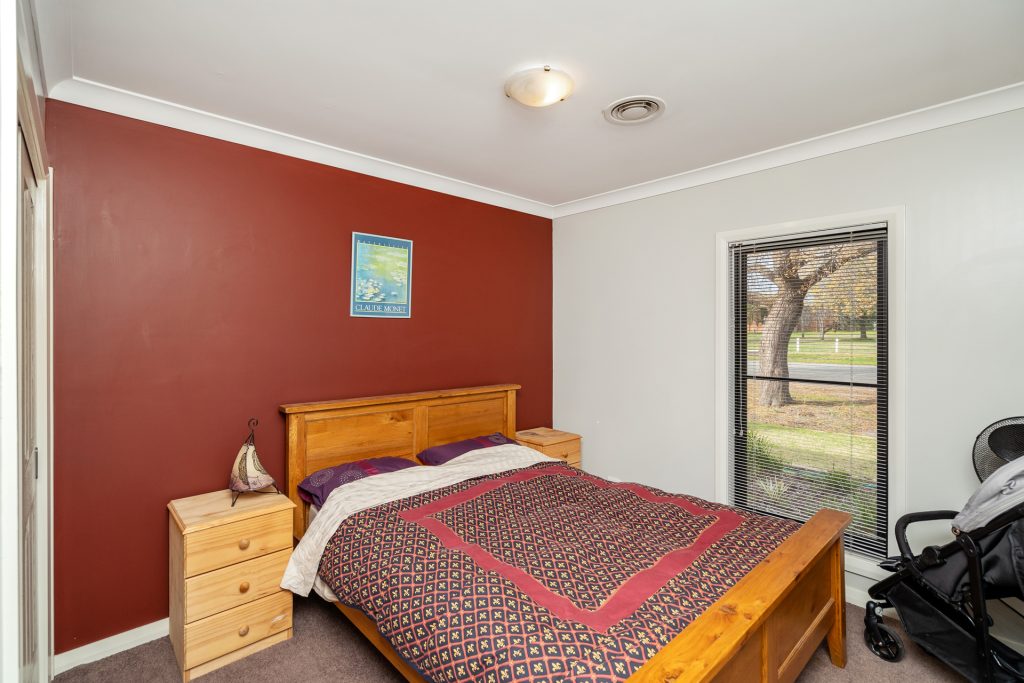 2/100 Adams Street, Narrandera NSW 2700 - photo 9
