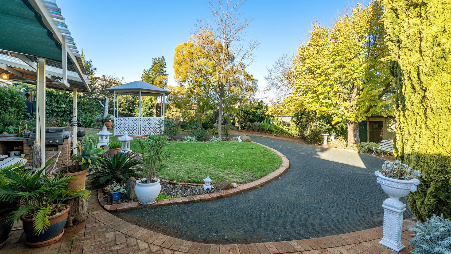 158 Kitchener Road, Temora NSW 2666 - photo 17