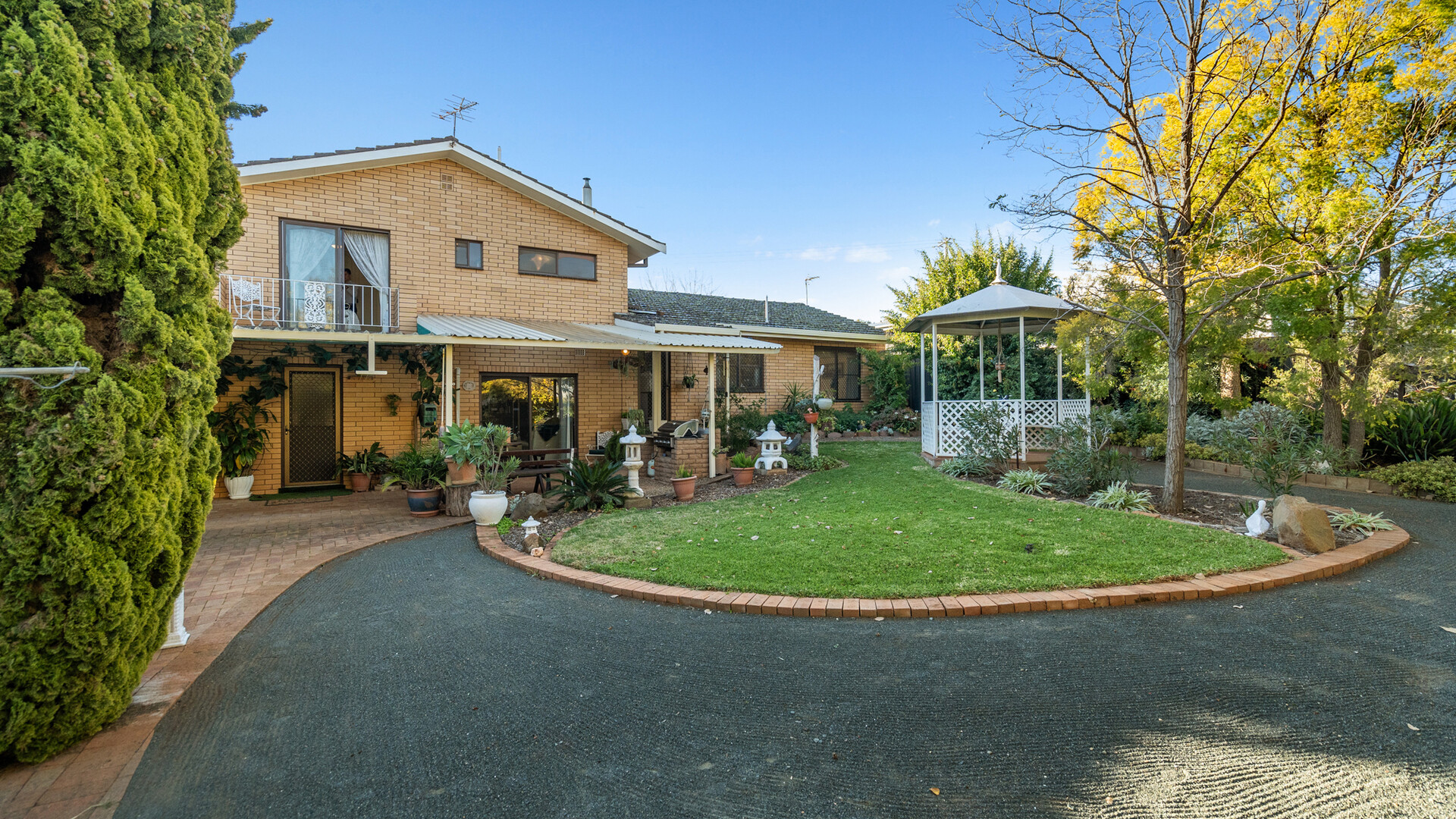 158 Kitchener Road, Temora NSW 2666 - photo 18