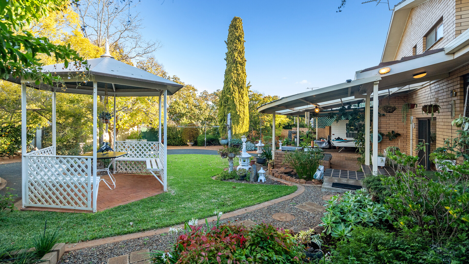 158 Kitchener Road, Temora NSW 2666 - photo 19