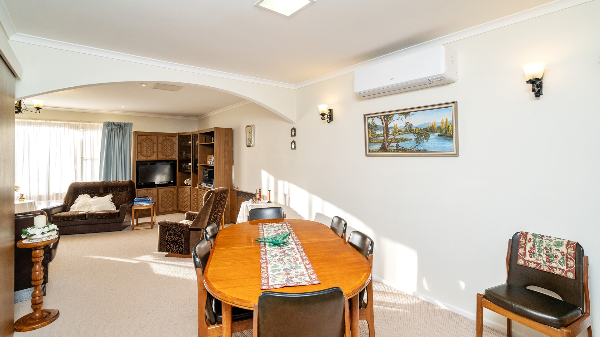 158 Kitchener Road, Temora NSW 2666 - photo 5