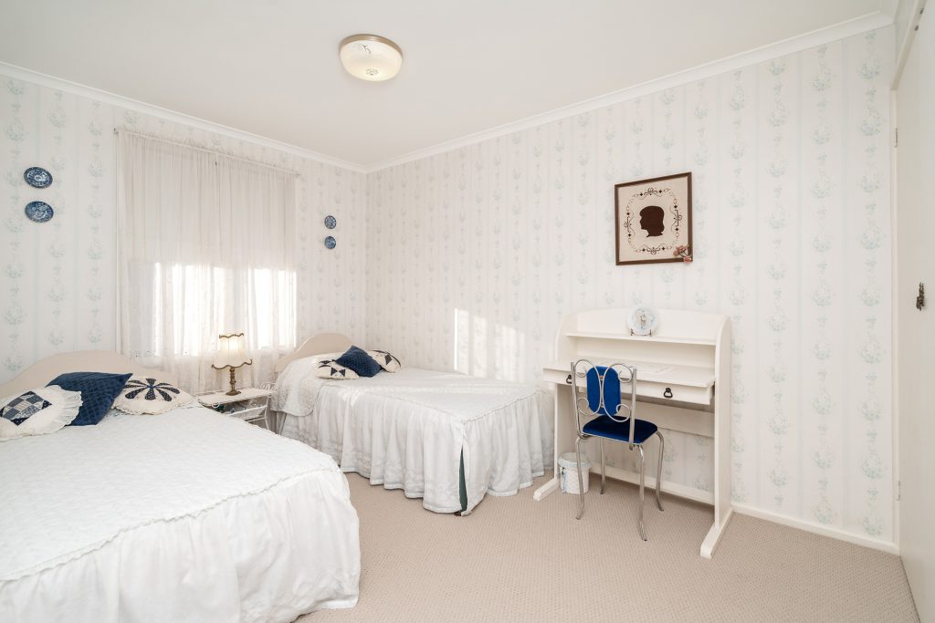 158 Kitchener Road, Temora NSW 2666 - photo 10